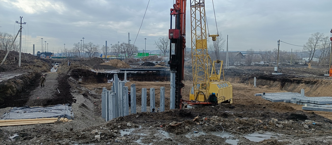 Аренда сваебоя для забивки бетонных свай в Волгограде