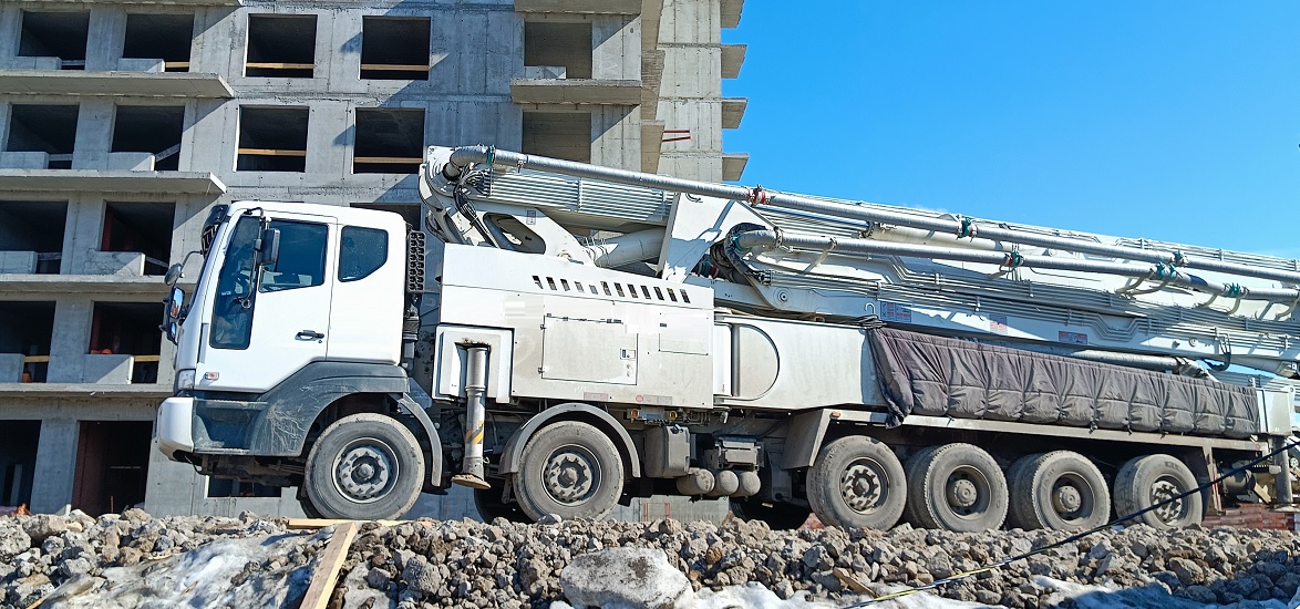 Услуги и заказ бетононасосов для заливки бетона в Дубовке